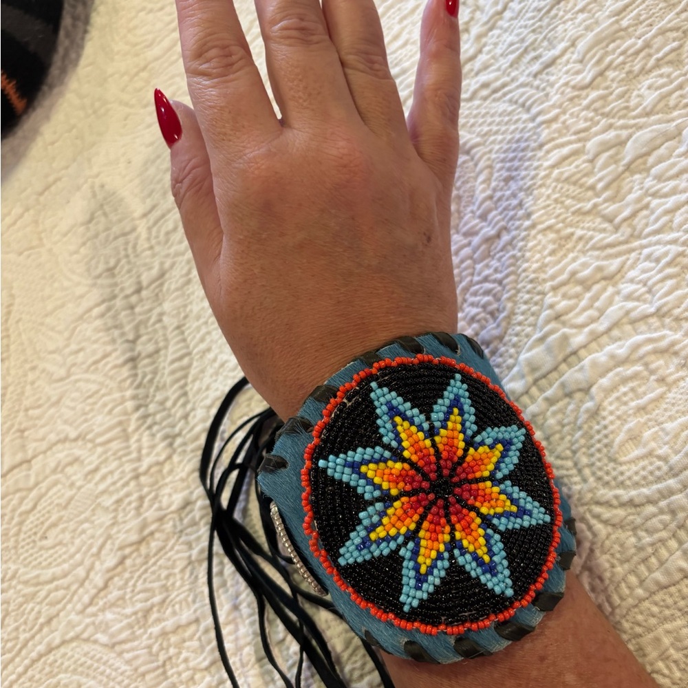 Handmade statement cuff - Picture 6 of 7